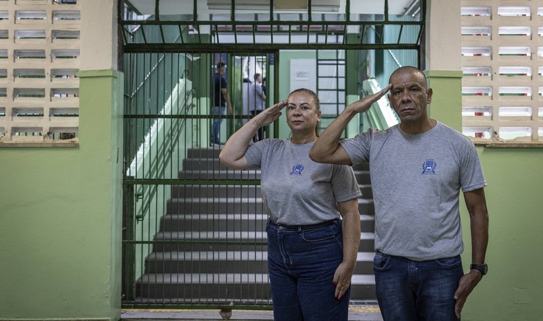 Imagem da matéria publicada por Folha de S. Paulo — Foto: Reprodução/Folha de S. Paulo